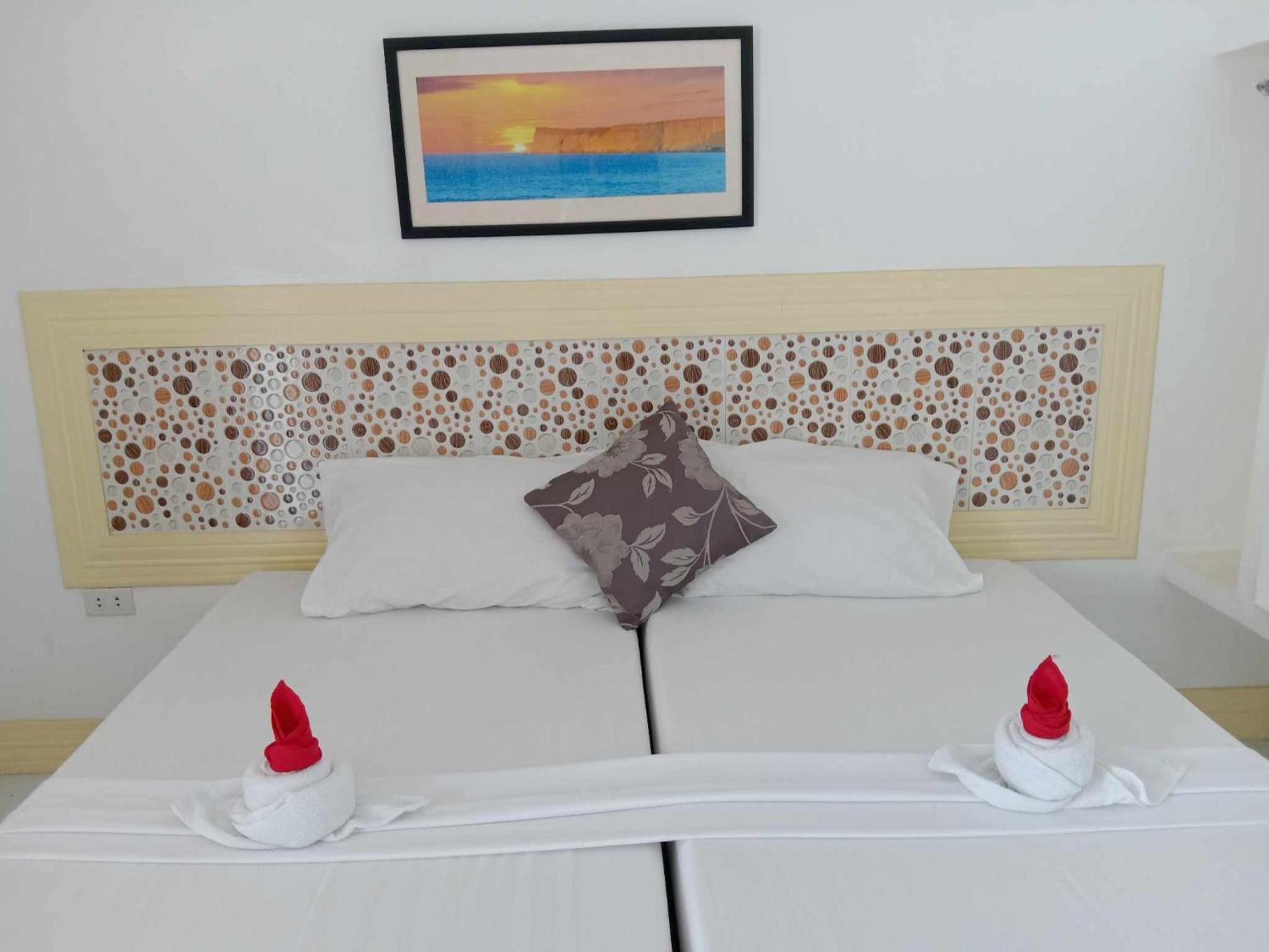 Bountiful Inn Puerto Princesa Zewnętrze zdjęcie